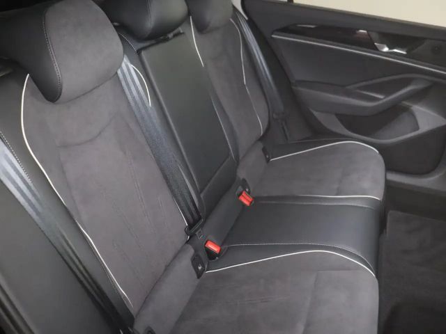 Volkswagen Passat 2.0 TDI Business DSG Variant