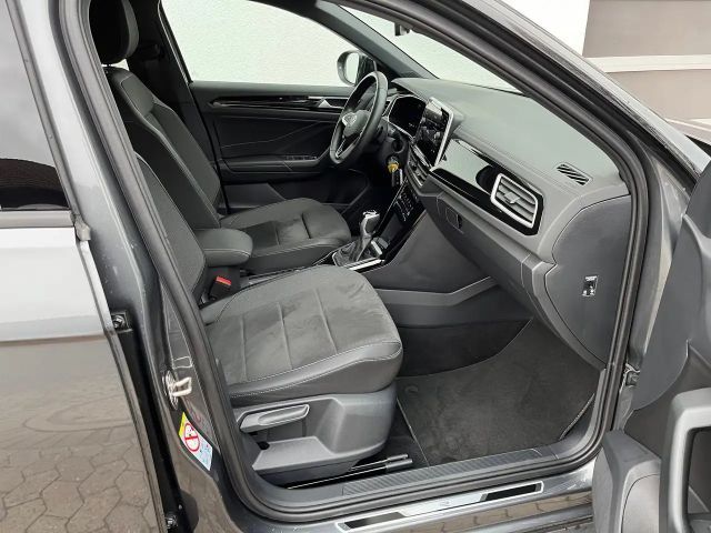 Volkswagen T-Roc 1.5 TSI DSG R-Line