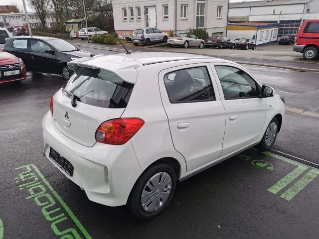 Mitsubishi Space Star Star