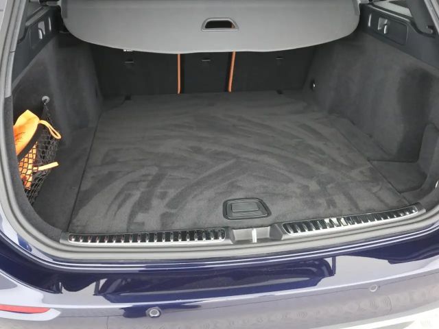 Mercedes-Benz C 300 AVANTGARDE Estate