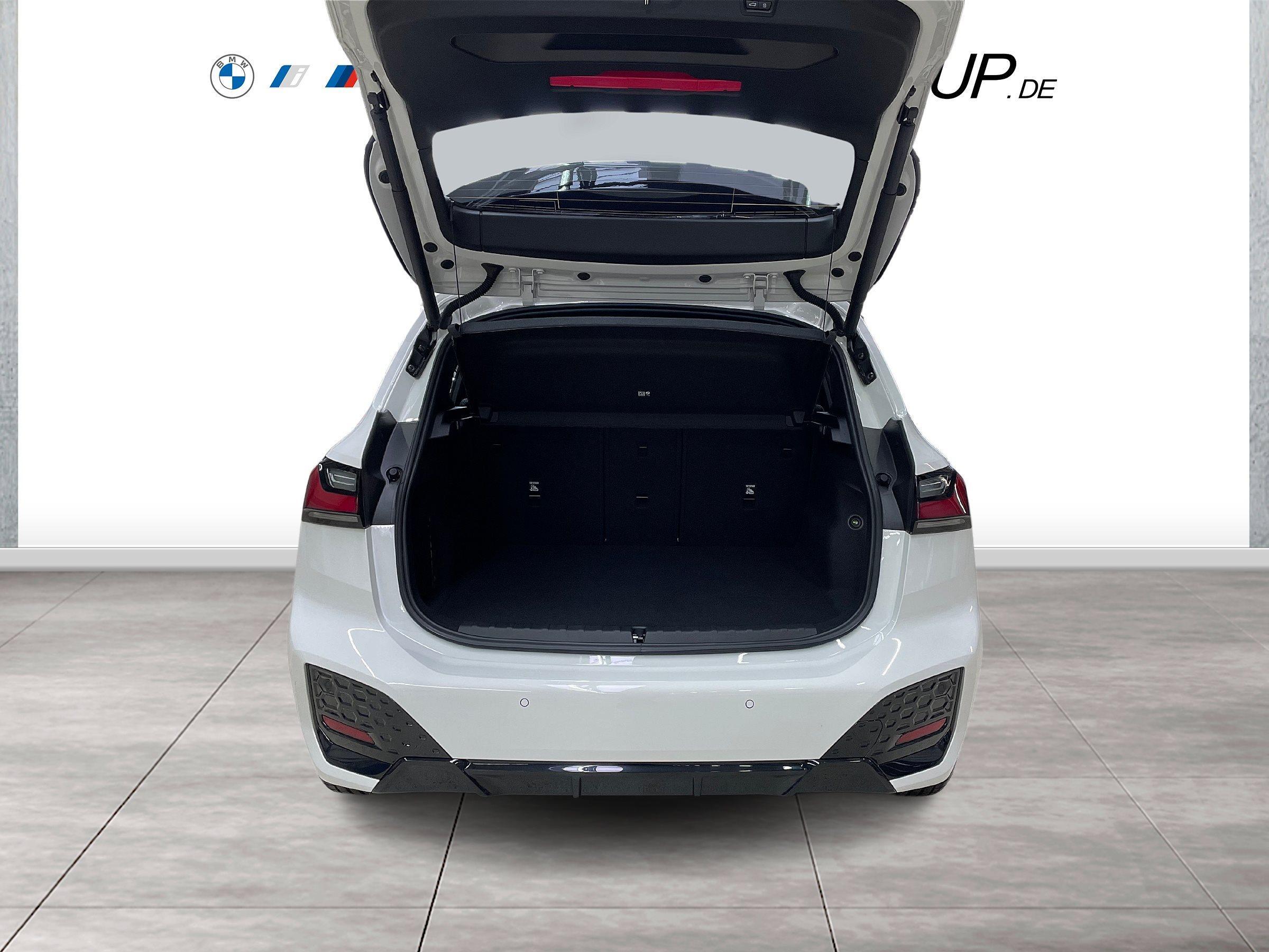 BMW 220 220i Active Tourer