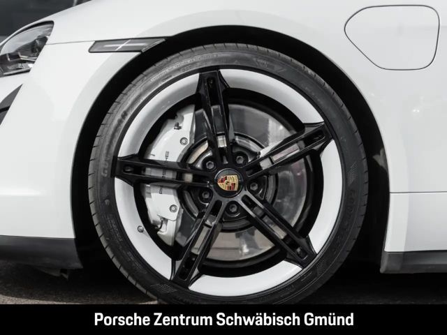 Porsche Taycan Performance Plus