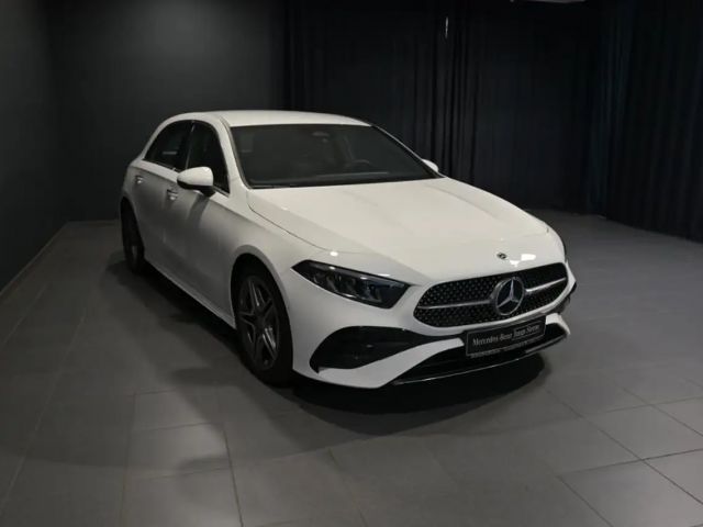 Mercedes-Benz A 250 4MATIC AMG Line