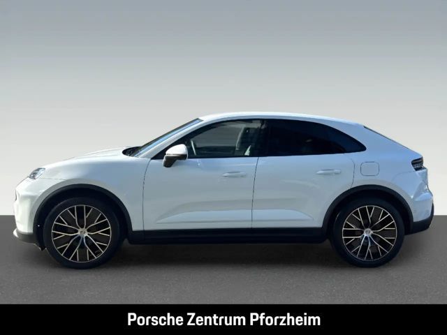 Porsche Macan 4
