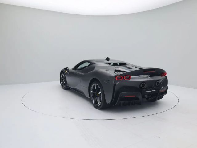 Ferrari SF90 Stradale