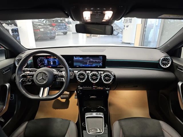 Mercedes-Benz A 250 AMG Line