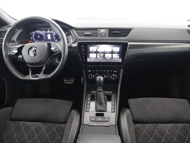 Skoda Superb Sportline iV
