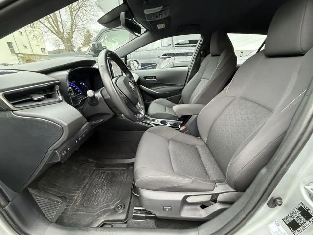 Toyota Corolla Active Hybride Touring