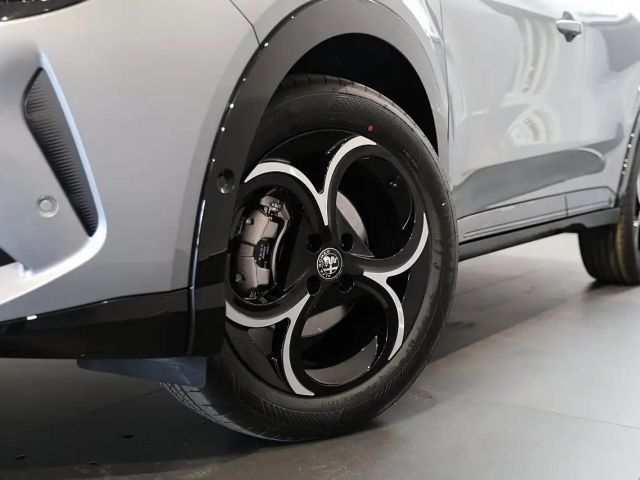 Alfa Romeo Junior Ibrida