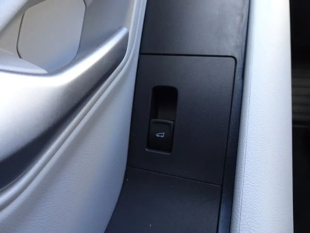 Ford Capri Extended range RWD