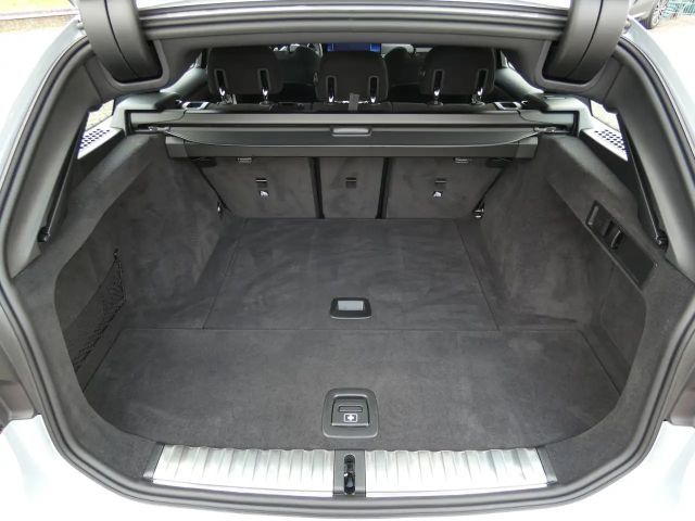 BMW 320 320i Comfort pakket M-Sport Touring