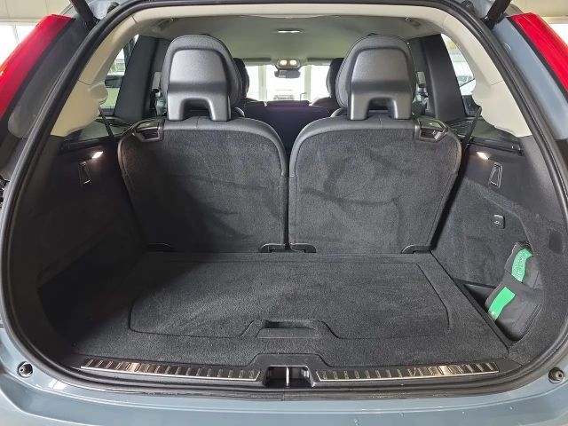 Volvo XC90 AWD Dark Plus