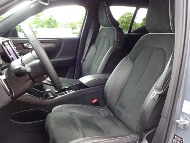 Volvo XC40 R-Design T5