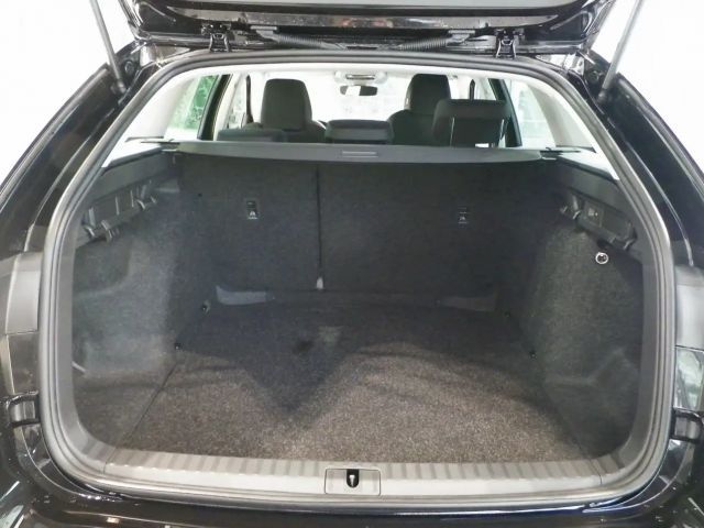 Skoda Octavia Essence TSI