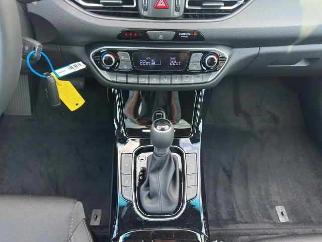 Hyundai i30 Advantage Hybrid