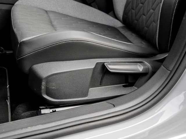 Volkswagen Golf 2.0 TDI DSG Golf VIII