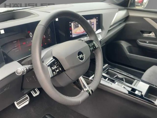 Opel Astra Sports Tourer Ultimate