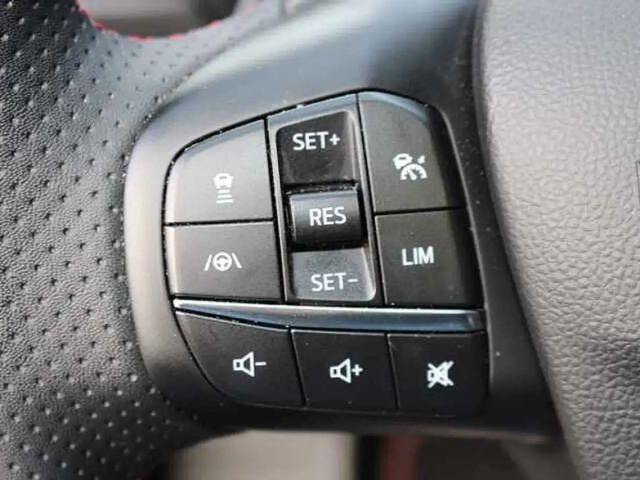 Ford Focus ST Line Wagon