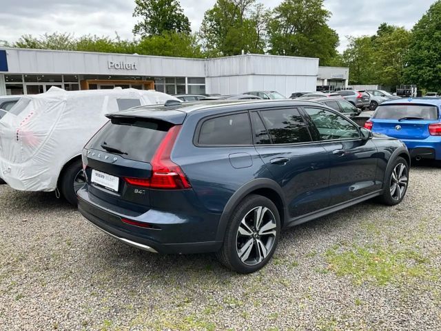 Volvo V60 Cross Country AWD Ultimate