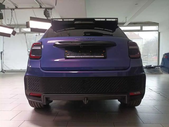 Abarth 600e Scorpionissima