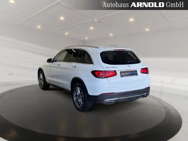 Mercedes-Benz GLC 300 4MATIC AMG Line