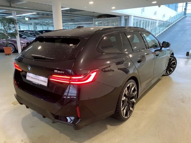 BMW 520 520i M-Sport Touring