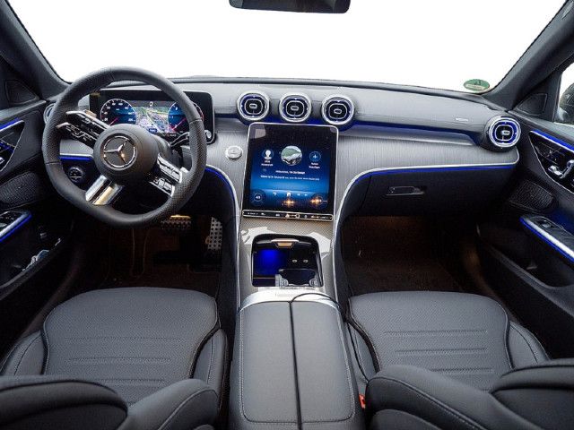 Mercedes-Benz C 220 AMG Line C 220 d Sedan