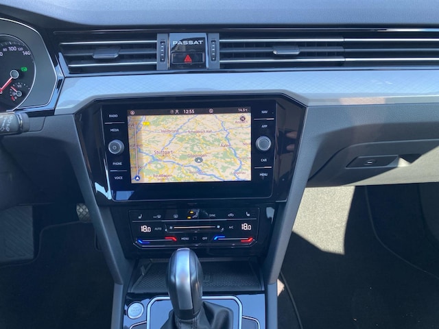 Volkswagen Passat 2.0 TDI Business DSG Variant