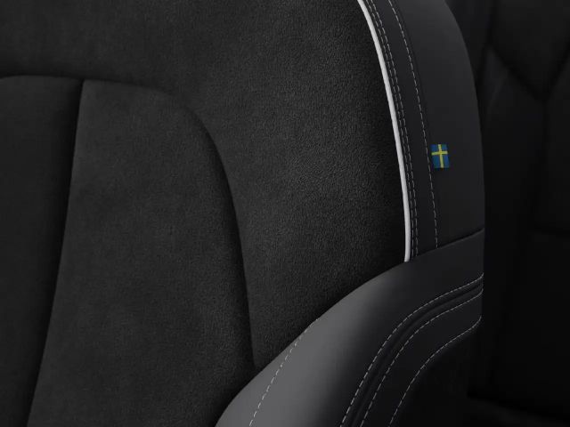 Volvo XC40 Dark Plus