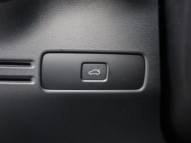 Volvo XC40 Dark Plus