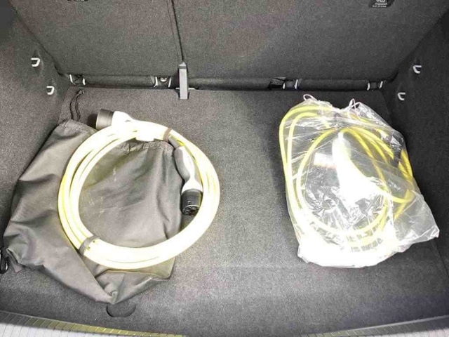 Volkswagen ID.3 110 kW*Navi*R-Kamera*LED*DWA*PDC*Keyless*Alu KLIMA LED ALU