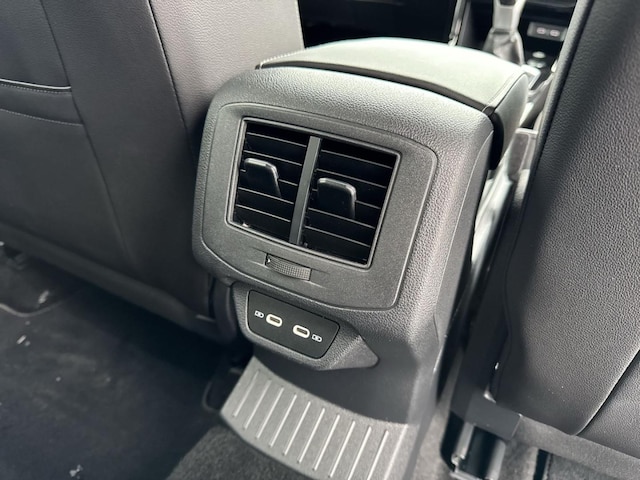 Volkswagen T-Roc 1.5 TSI R-Line