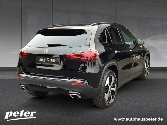 Mercedes-Benz GLA 220 4MATIC Progressive