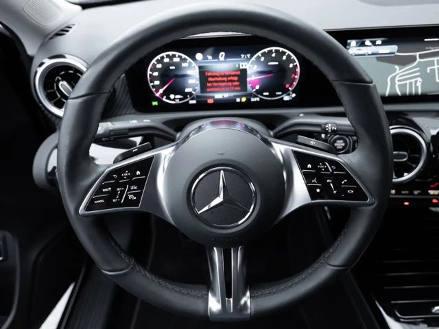 Mercedes-Benz A 220 4MATIC Progressive