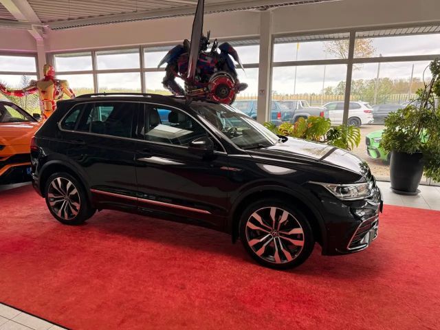 Volkswagen Tiguan 4Motion R-Line
