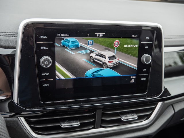 Volkswagen T-Roc T-Roc 2.0 l TDI LED LM17 CARPLAY PRIVACY  ACC