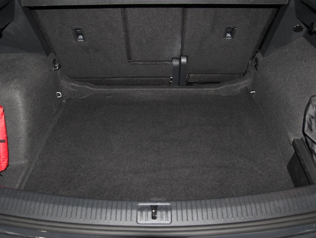 Volkswagen Tiguan 2.0 TDI DSG, Panorama,Navi,Sitzhzg...