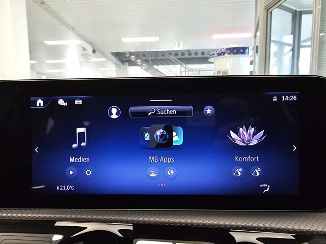 Mercedes-Benz A 180 AMG Line