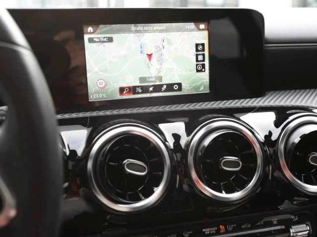 Mercedes-Benz A 250 A 250 e Style