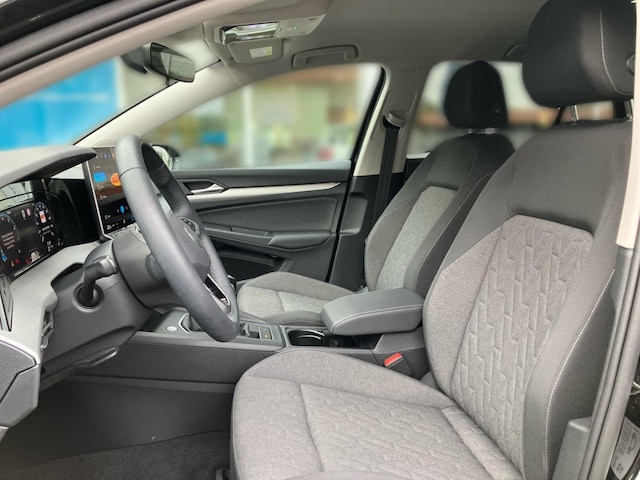 Volkswagen Golf 1.5 TSI Golf VIII Life