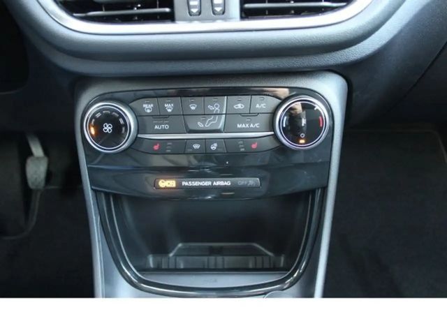 Ford Puma EcoBoost Titanium