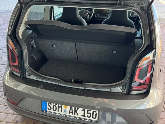 Volkswagen up! 1.0 TSI R-Line