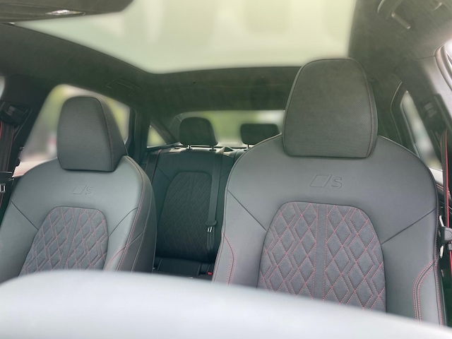 Audi A6 e-tron Quattro