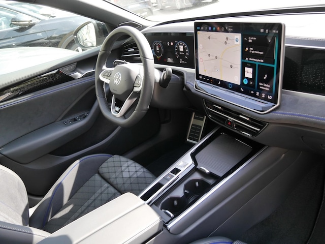 Volkswagen Passat 2.0 TDI 4Motion DSG R-Line