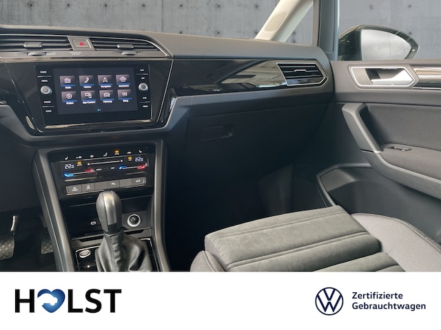Volkswagen Touran DSG Highline IQ.Drive R-Line
