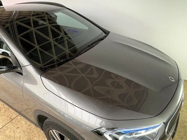 Mercedes-Benz EQA 300 4MATIC Progressive