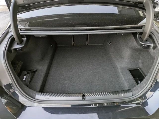 BMW 520 520d M-Sport Sedan