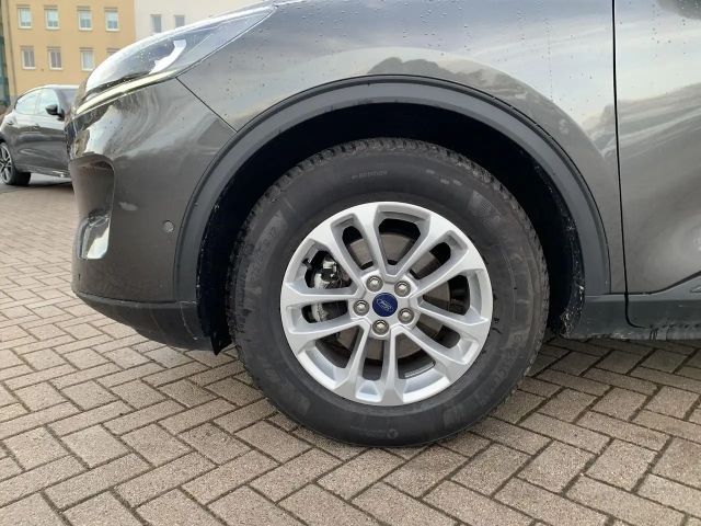 Ford Kuga AWD Titanium