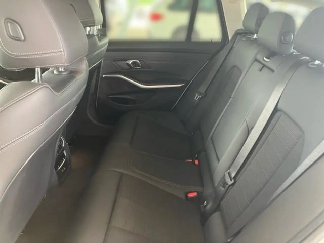 BMW 320 320d Touring xDrive