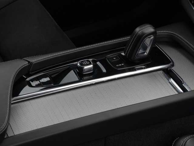 Volvo XC90 R-Design Recharge